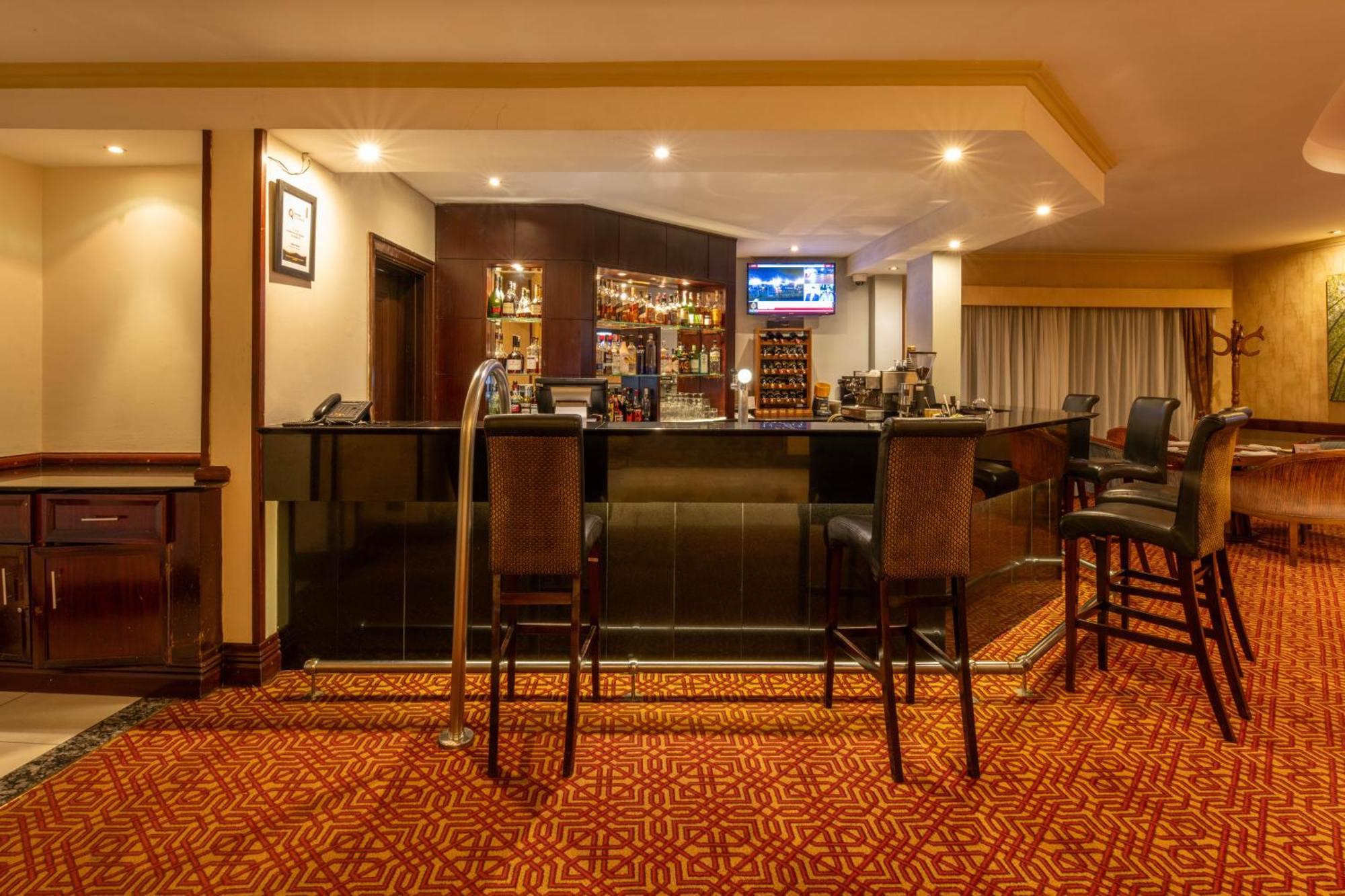 Kigali Serena Hotel מראה חיצוני תמונה